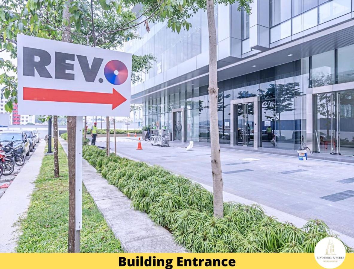 Revo Hotel & Suites Kuala Lumpur Bukit Jalil By The Cynefin Exterior foto